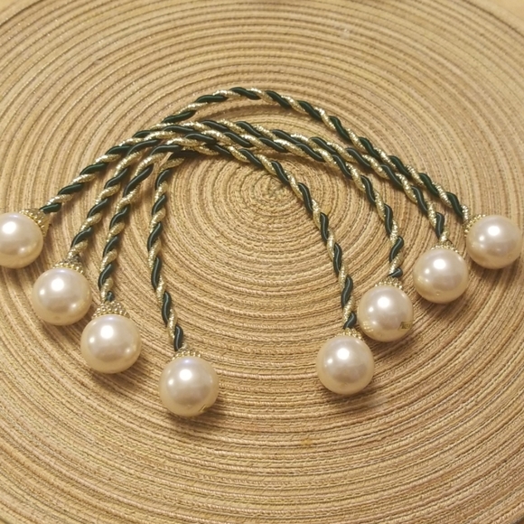 Other - Napkins faux pearls rings, set of four